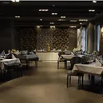 Hotel Paradis 4*