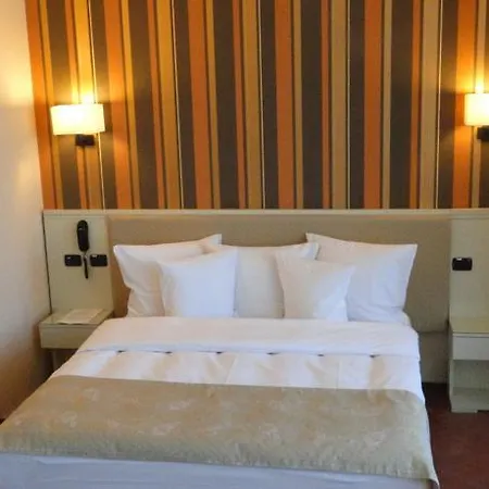 Hotel Paradis