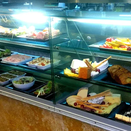 Paradis Ξενοδοχείο 4*