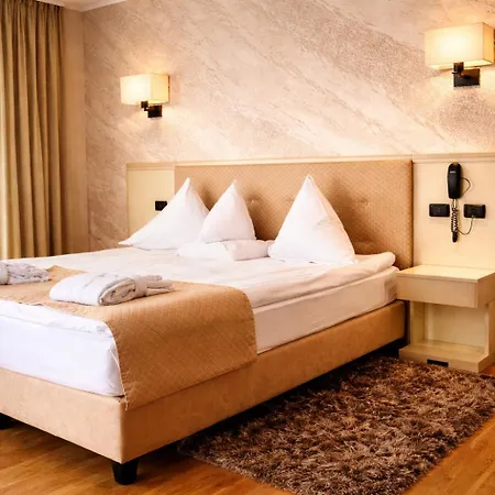 Paradis 4* Cluj-Napoca