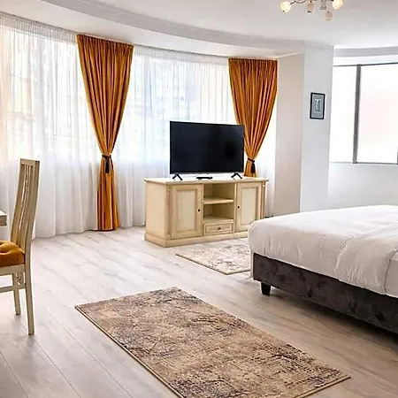 Paradis Hotel 4*