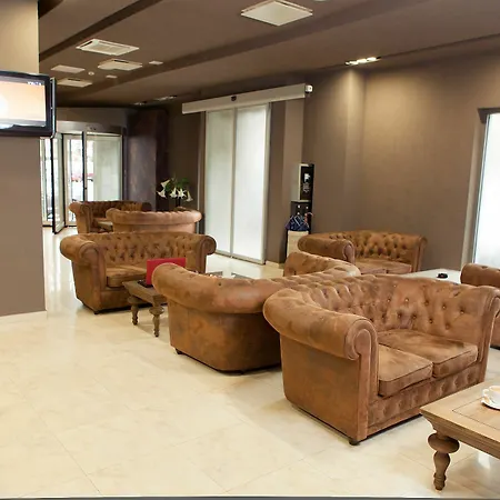 Paradis 4*
