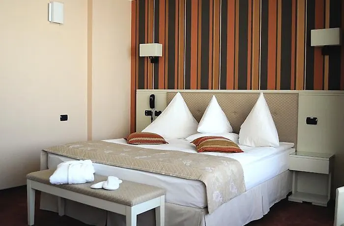 Paradis 4* Cluj-Napoca